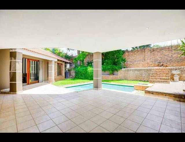 3 BEDROOM HOUSE FOR SALE IN HURLINGHAM